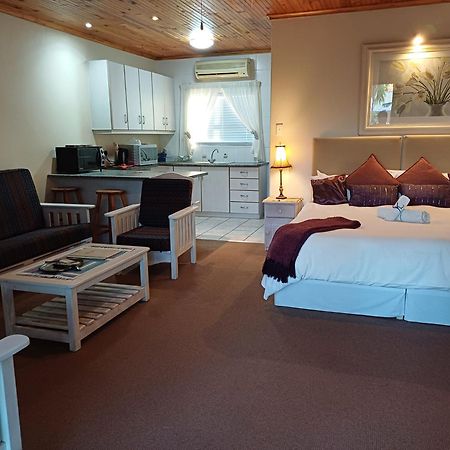 Culdesac Guesthouse Oudtshoorn Eksteriør billede
