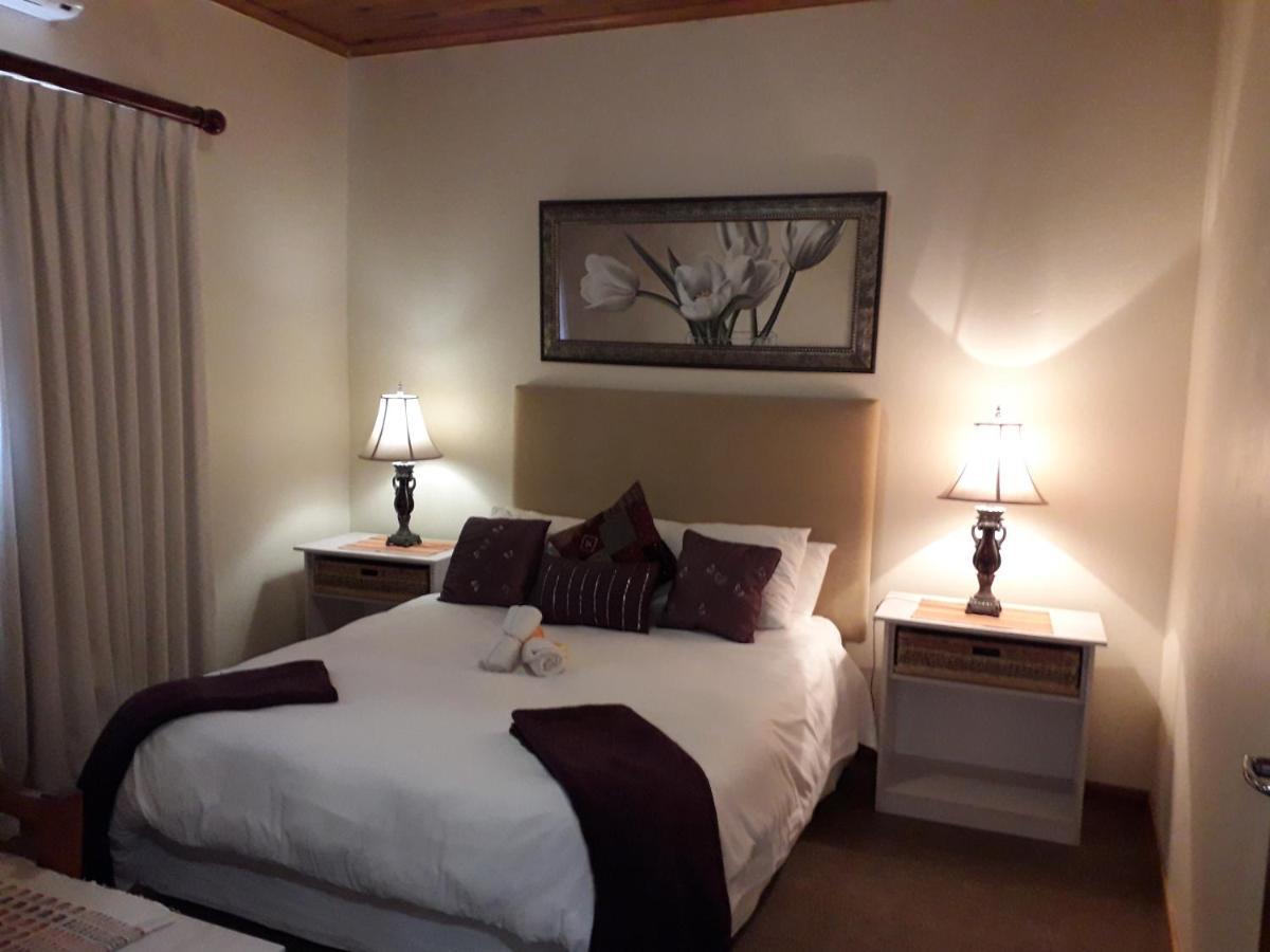 Culdesac Guesthouse Oudtshoorn Eksteriør billede